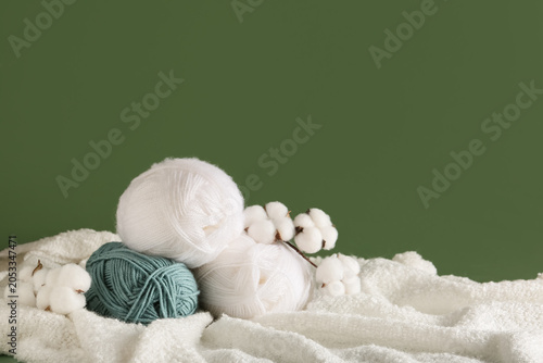 Natural cotton yarn balls a...