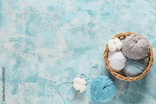 Crafting and knitting suppl...
