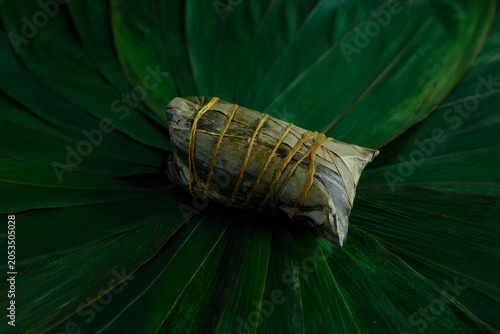 Minimalist solid color bamboo leaves and rice dumplings layout
