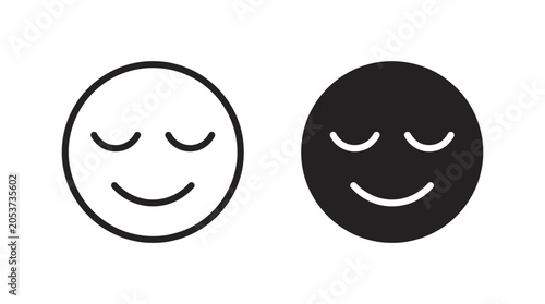 Cuadro en lienzo Smiling Face Icons – Minimalist Light & Dark Designs