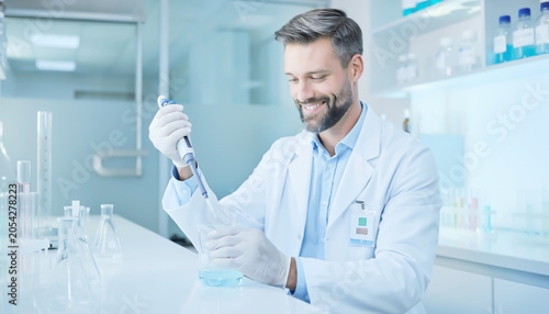 Techniker im Labor 