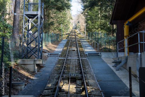 Fotografía Empty Merkur funicular track and station area in Baden-Baden