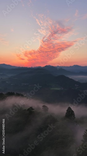 高千穂・国見ヶ丘に広がる雲海の絶景 空撮
