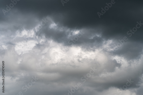 Fényképezés Gray clouds forewarn stormy conditions