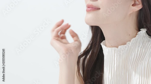 女性　スキンケア