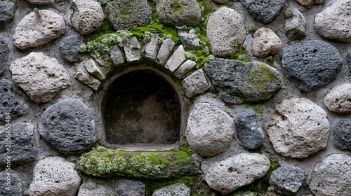 Ancient Roman opus incertum rubble mason 1