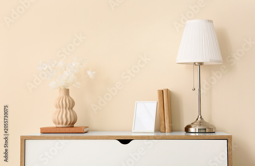Modern home decor with tabl...