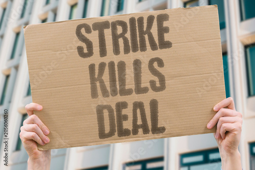Konstfotografi "Strike kills deal" Military escalation ends diplomatic negotiations