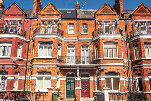 Obraz na plátne LONDON - BARONS COURT – Victorian terraced houses