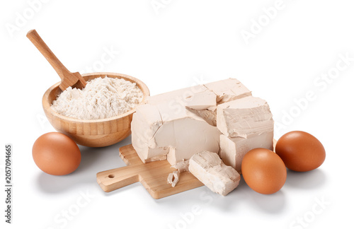 Fresh baking ingredients: f...