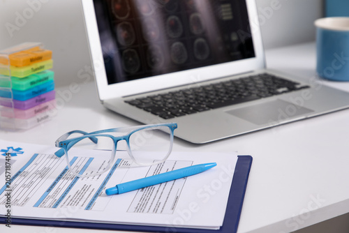 Medical healthcare data man...