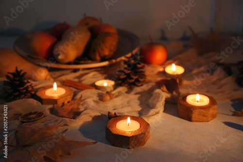 Cozy autumn evening ambianc...