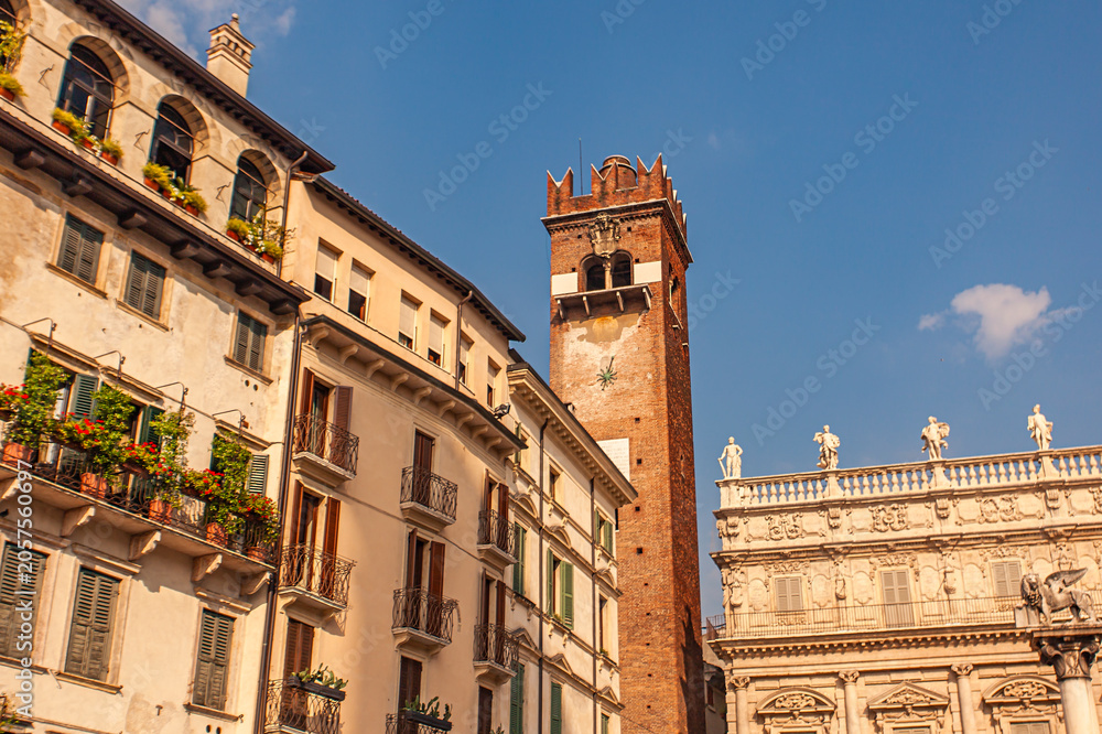 Fototapeta premium Building in Piazza delle Erbe in Verona
