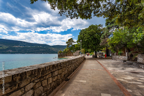 Bild auf Leinwand Seaside promenade of Herceg Novi curving beautifully along the deep blue waters