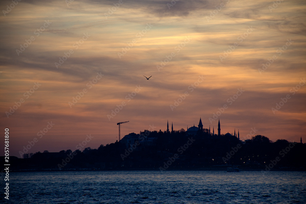 Naklejka premium sunset in istanbul