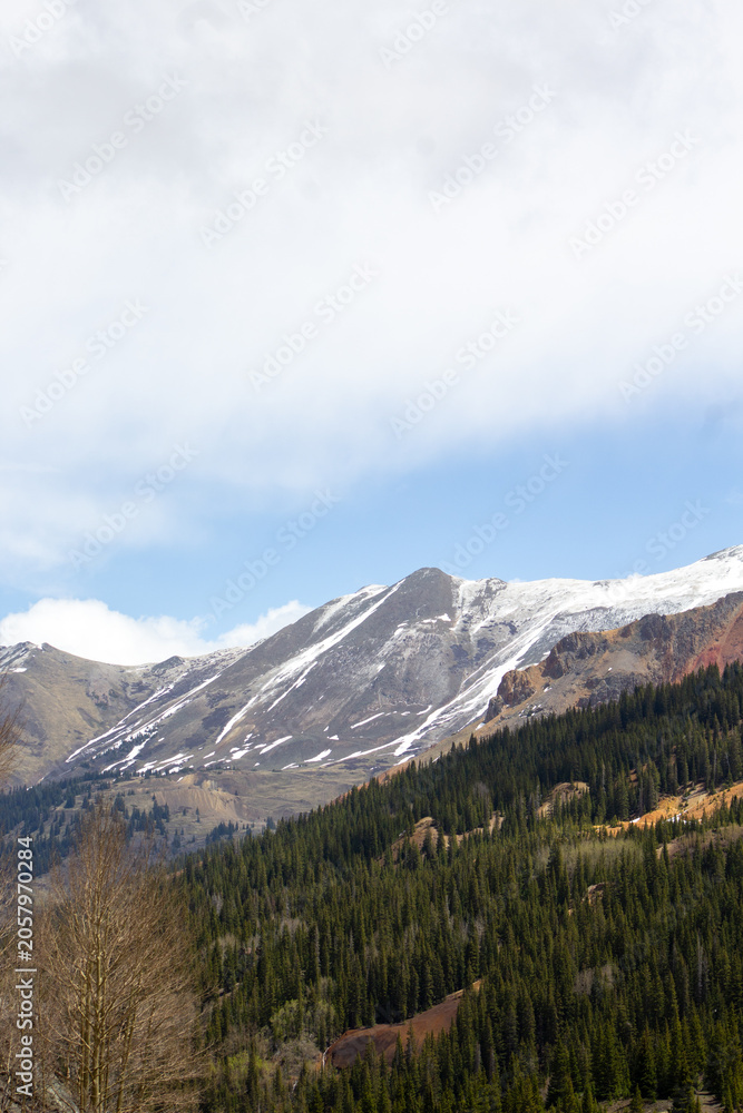 Obraz premium San Juan Mountains in Colorado at Million Dollar Highway between Durango, Telluride, Silverton and Ouray