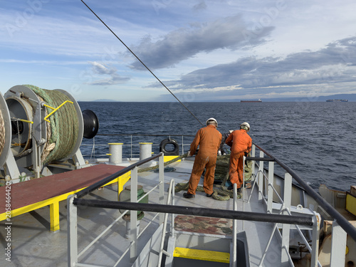 Obraz na plátně vessel underway at sea