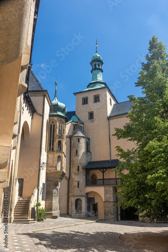 Obraz na płótnie Courtyard of famous Vlassky dvur in Kutna Hora