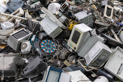 Electronic waste heap and scrap cables