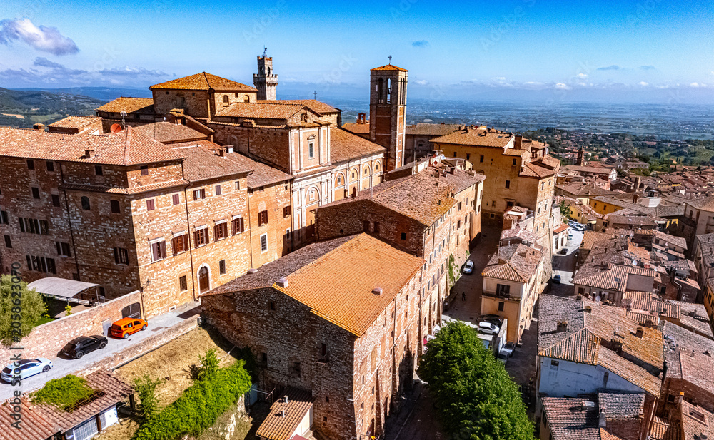 Naklejka premium Aerial view of Montepulciano,Tuscany, Italy
