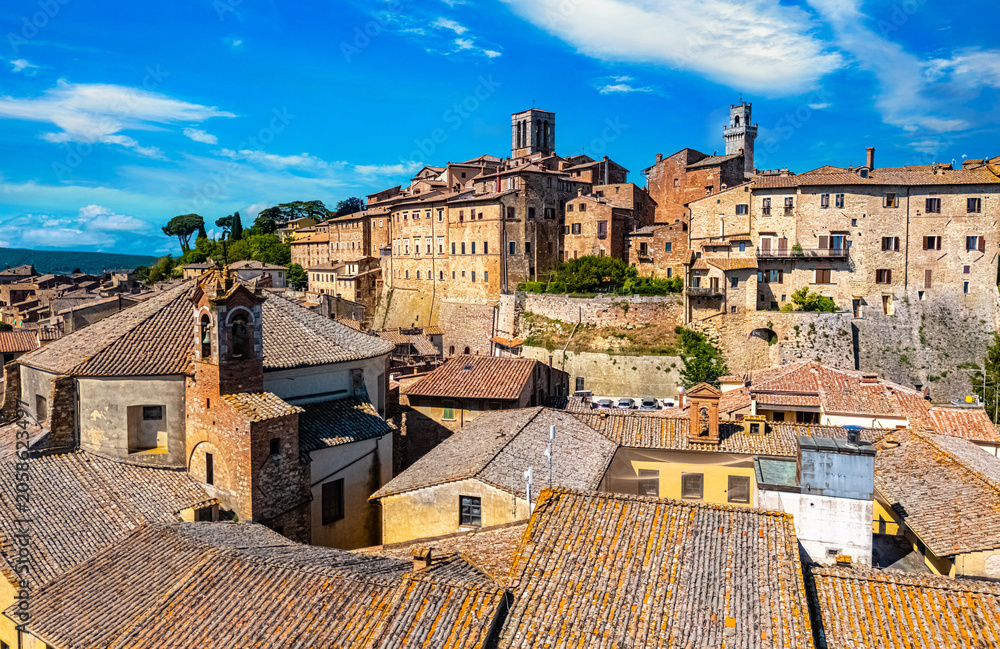 Naklejka premium Aerial view of Montepulciano,Tuscany, Italy