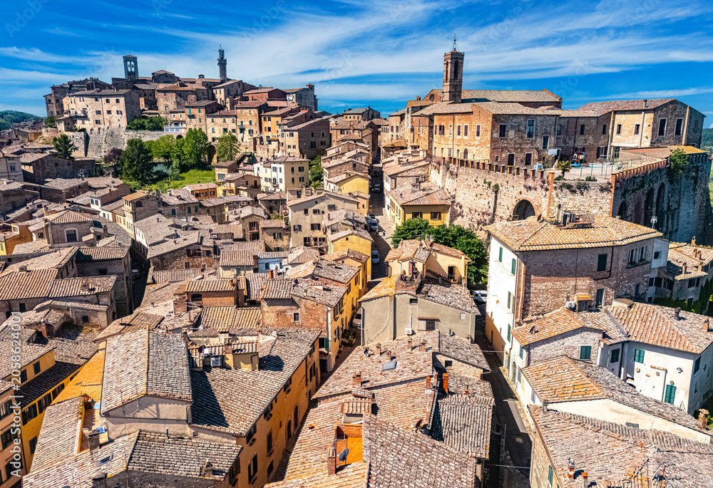 Naklejka premium Aerial view of Montepulciano,Tuscany, Italy