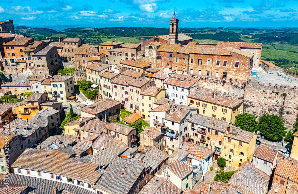 Naklejka premium Aerial view of Montepulciano,Tuscany, Italy
