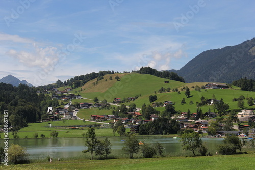 Bild auf Leinwand Scenic view of the village and Lake Thiersee in the Austrian Alps, Tyrol