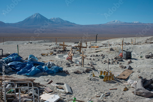 Basurero clandestino en San Pedro de Atacama