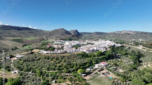 Vistas del municipio de Cuevas del Becerro en la serranía de Ronda, España
