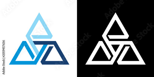 Bild auf Leinwand triangle logo template