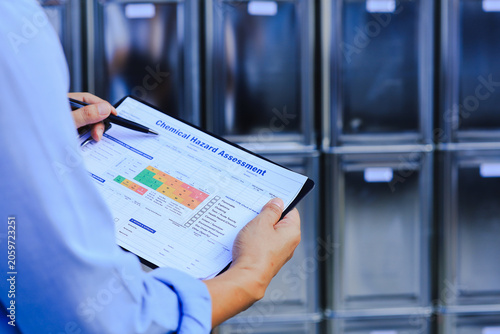 Konstfotografi Chemical inventory management involves careful hazard assessment and documentati
