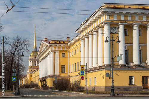 Konstfotografi The Main Admiralty Building in the center of Saint Petersburg, Russia