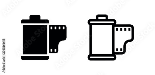 Obraz na plátně Classic Camera Film Roll Icon for Photography and Analog Media