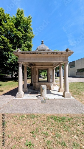 BOURBONNE-LES-BAINS (Haute-Marne)