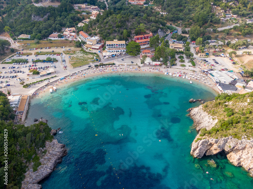 Bilde på lerret Aerial view of a secluded cove beach with crystal-clear turquoise water
