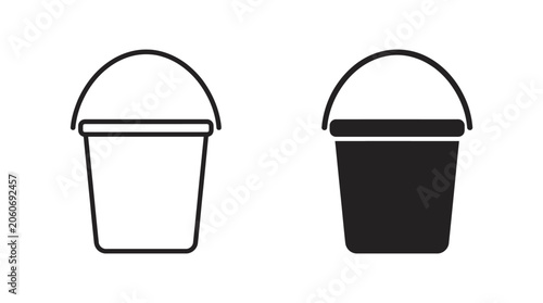 Tableau sur toile Buckets side by side contrasting emptiness simplicity