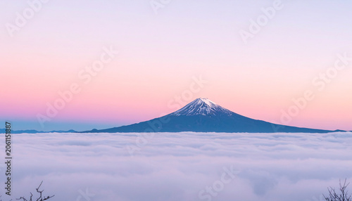 富士山　初日の出　お正月　ai生成画像	
