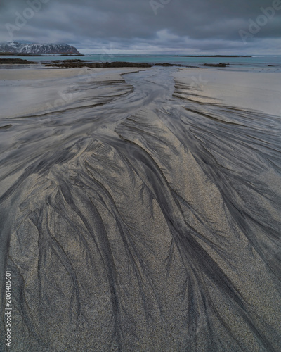 Foto Sand patterns in an artic beach, Lofoten islands, Norway