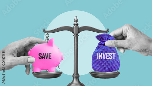 Fotografía High Yield Savings vs Investing concept of financial comparison showing risk and