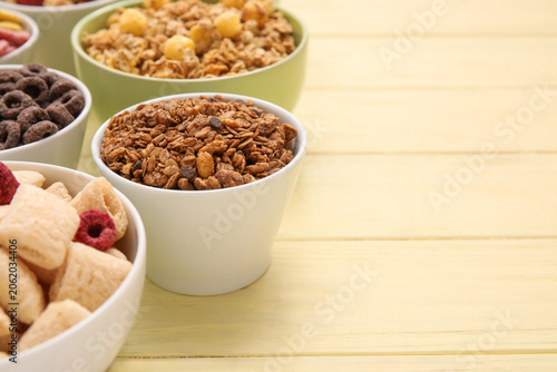 Bowls with different cereal...