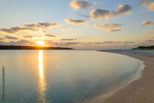 前浜ビーチ夕景　沖縄　宮古島市
