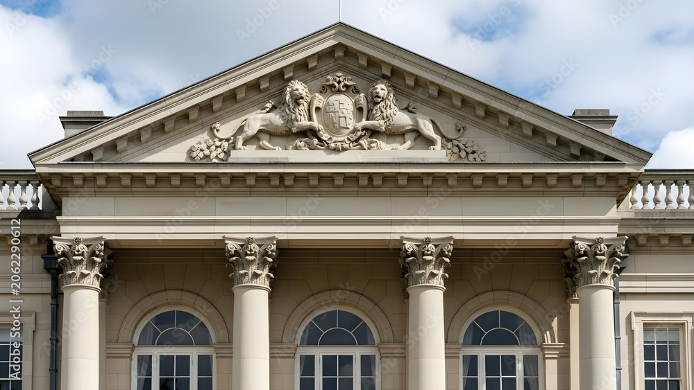 Obraz premium A majestic building facade with ornate columns and sculptures under a cloudy sky