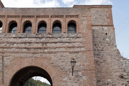 Obraz na plátně st esteban arch in burgos in spain