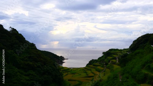 夕暮れの棚田　佐賀県/浜の浦