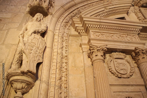 renaissance (?) decor in a chapel in a gothic cathedral in burgos in spain 