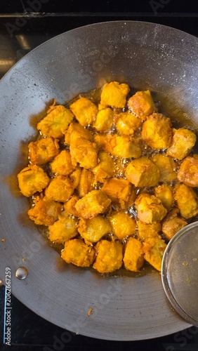 frying pan with potatoes
