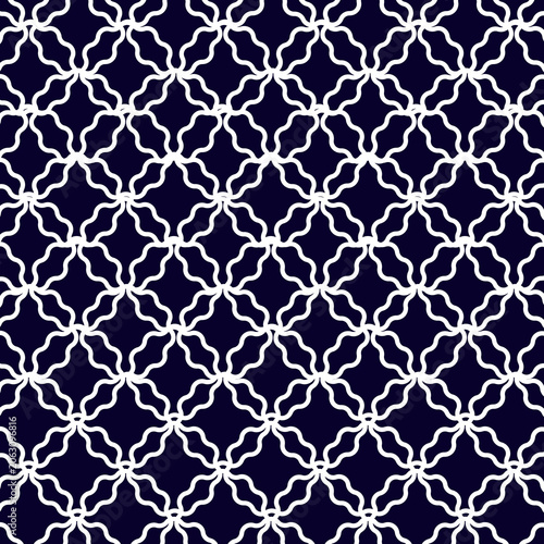 Classic White Quatrefoil Seamless Pattern on Navy Blue Background