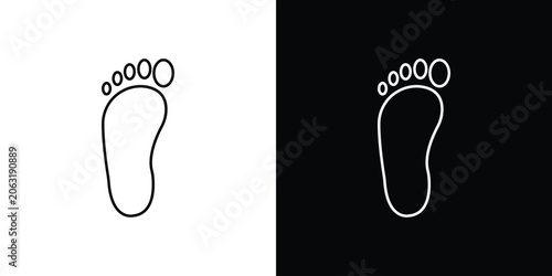 Cuadro en lienzo Footprint icon symbol black illustration set