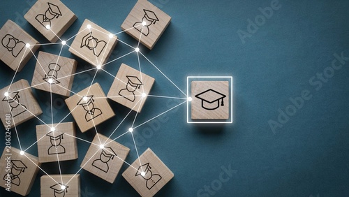 Online Learning Network Connecting Students Through Digital Education Platform